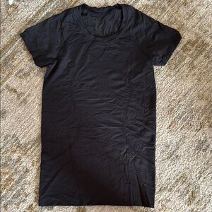 Black Short Sleeve T-Shirt